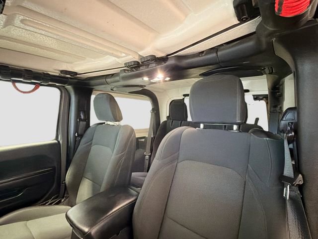 Used 2021 Jeep Wrangler Sport S AWD/4WD image 19