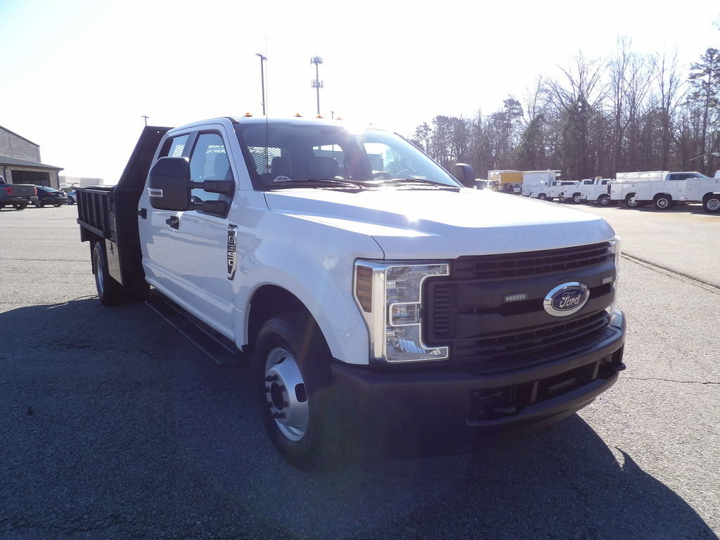 Used 2018 Ford F350 XL w/ Power Equipment Group RWD image 11