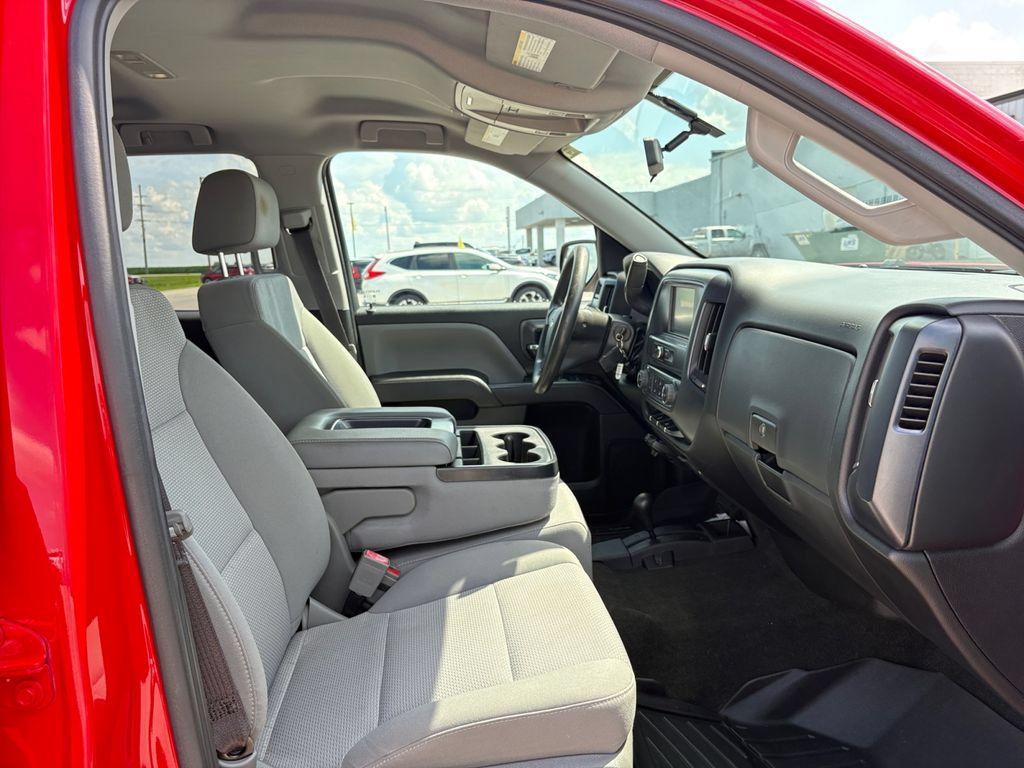Used 2017 Chevrolet Silverado 1500 Custom w/ Custom Convenience Package AWD/4WD image 39