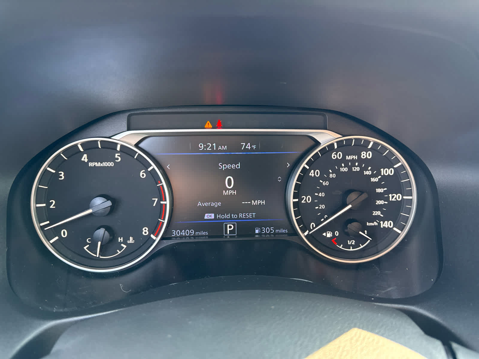 Used 2025 Nissan Altima 2.5 SV FWD image 15