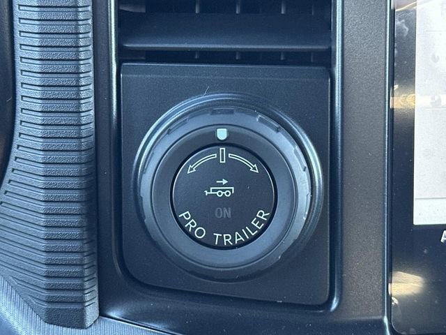 New 2025 Ford F150 Lariat w/ Equipment Group 502A High image 32