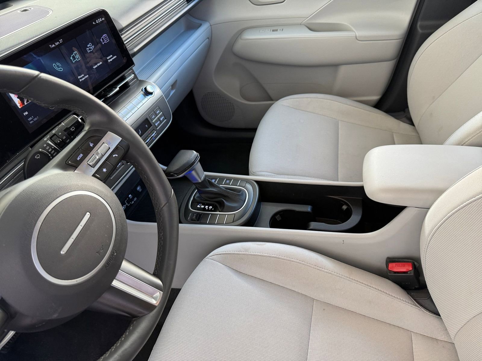 Used 2025 Hyundai Kona SEL image 43