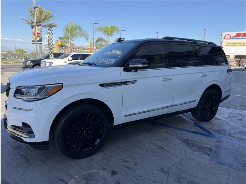 Used 2022 Lincoln Navigator Black Label AWD/4WD image 65