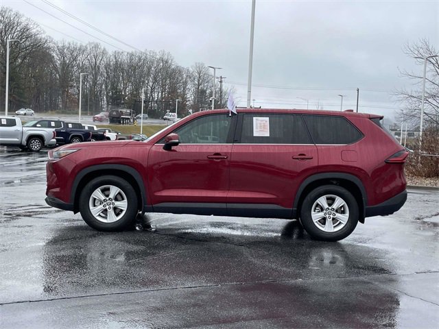 Used 2025 Toyota Grand Highlander FWD image 2