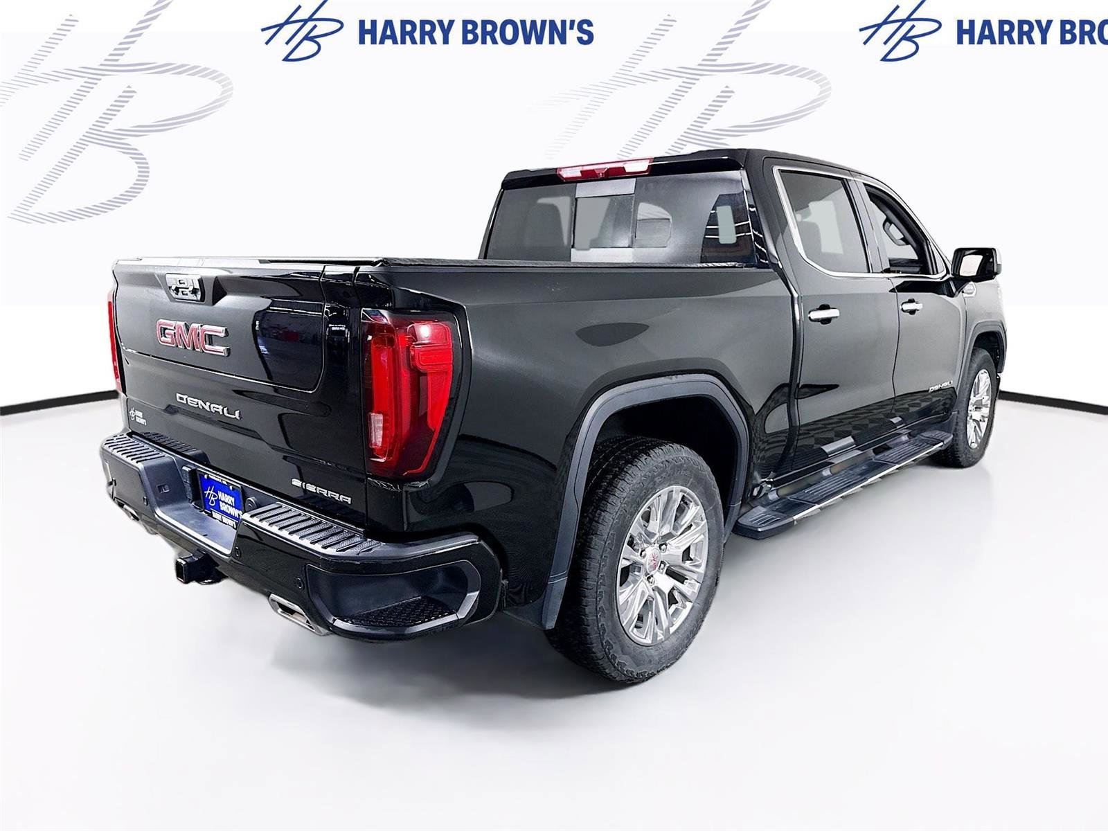 Used 2022 GMC Sierra 1500 Denali image 32