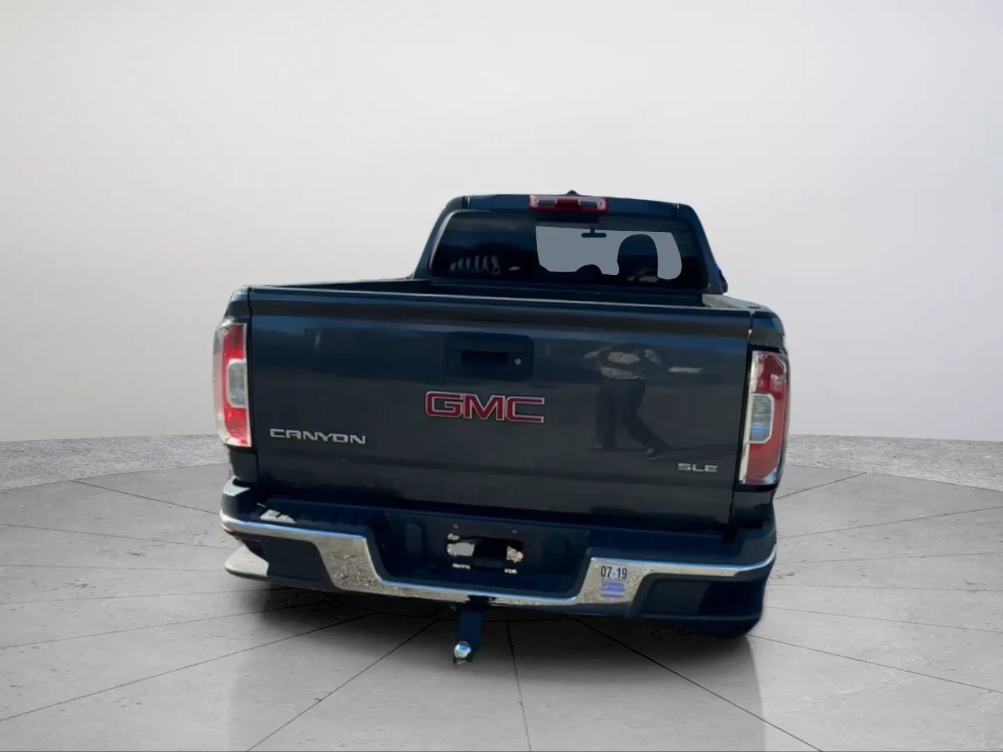 Used 2016 GMC Canyon SLE w/ SLE Convenience Package image 4