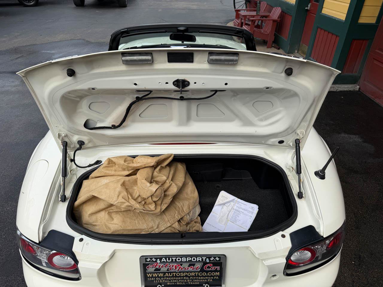 Used 2008 MAZDA MX-5 Miata Touring RWD image 26