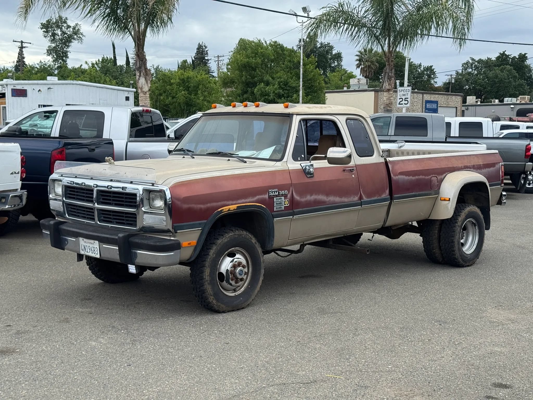 Used 1992 Dodge D/W Truck 350 AWD/4WD image 8