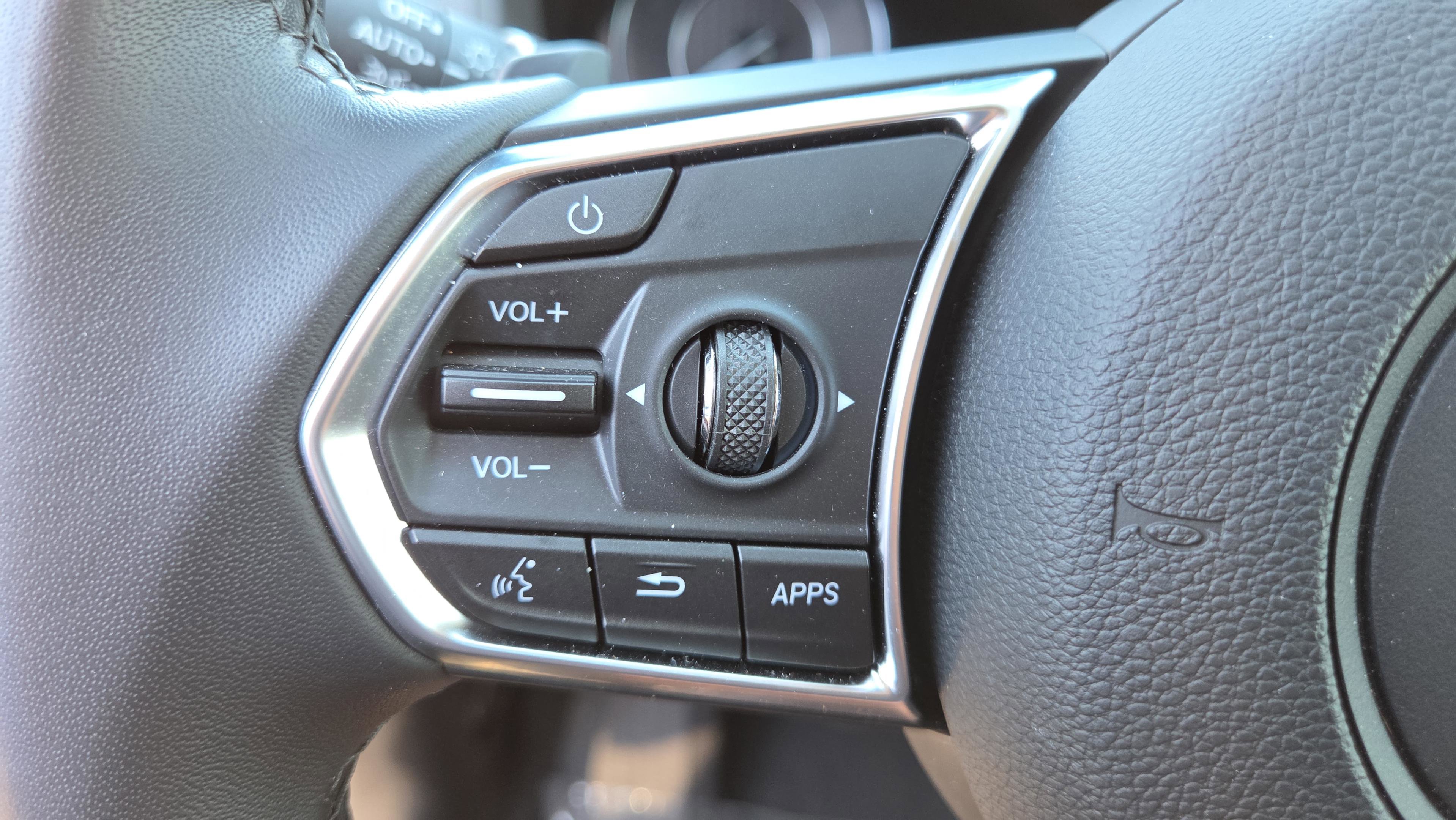 Used 2025 Acura RDX SH-AWD w/ Technology Package image 43