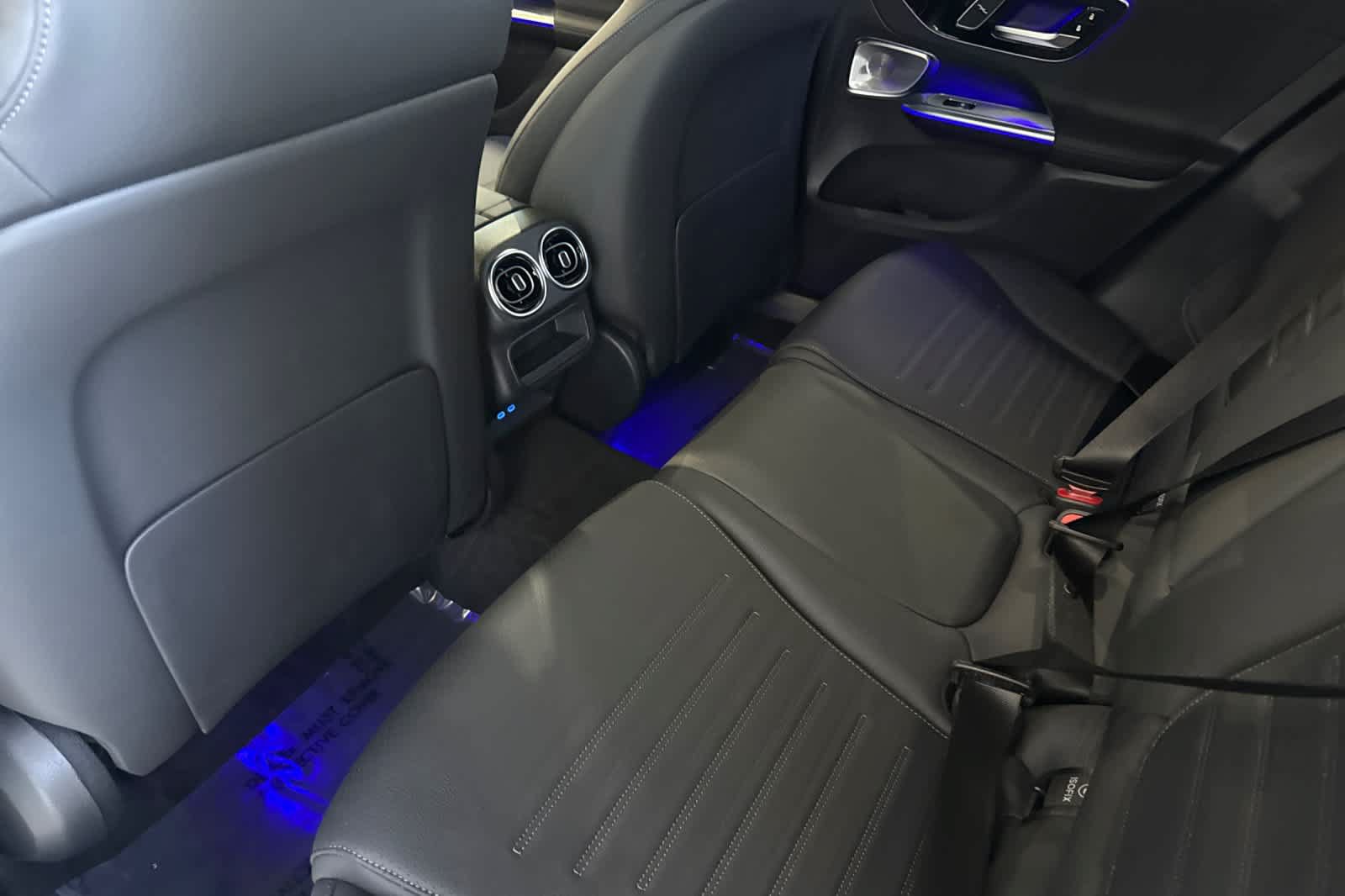 New 2026 Mercedes-Benz GLC 300 4MATIC image 11