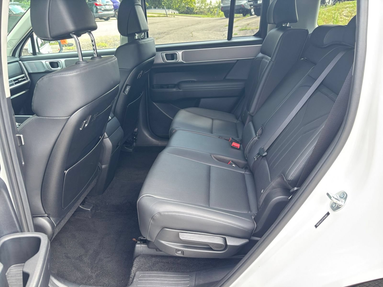 Used 2026 Hyundai Santa Fe SEL FWD image 26