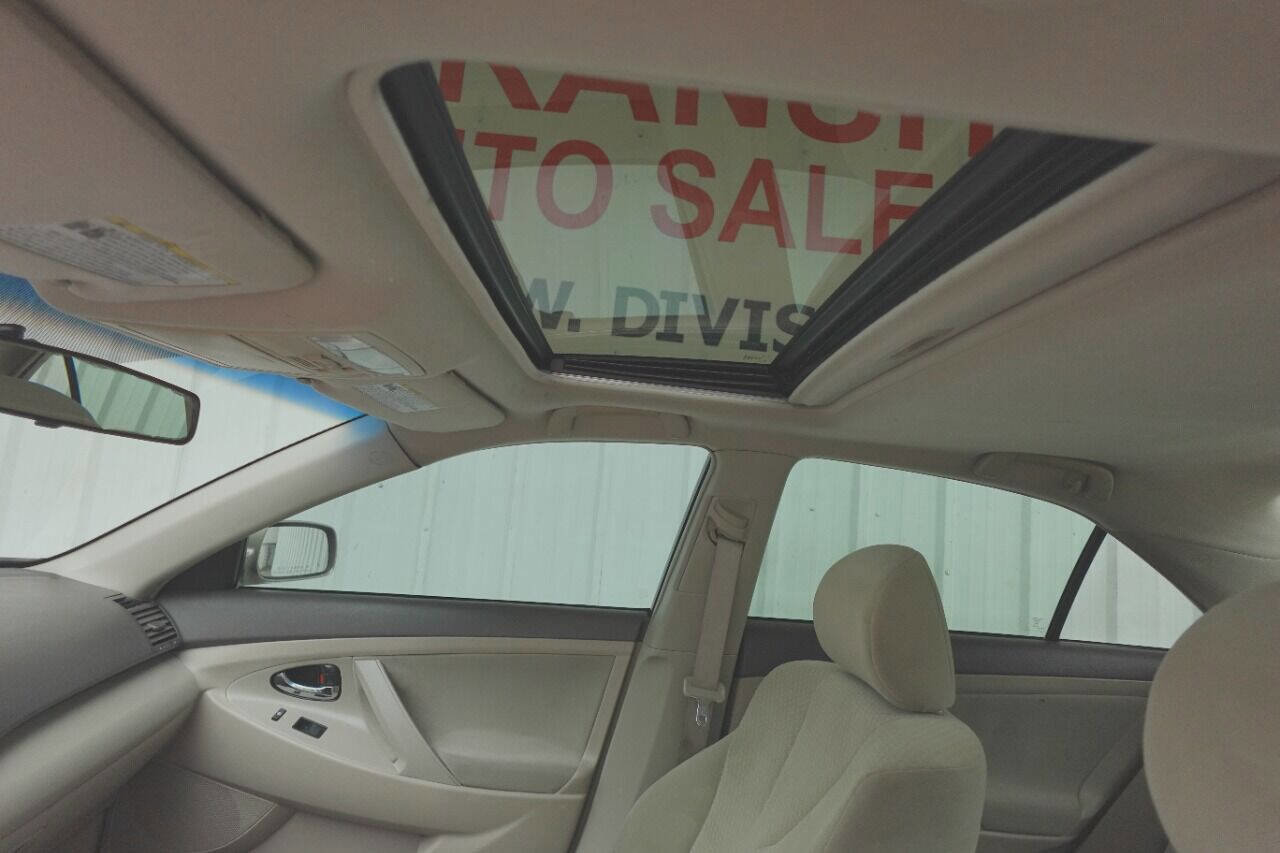 Used 2007 Toyota Camry LE FWD image 27