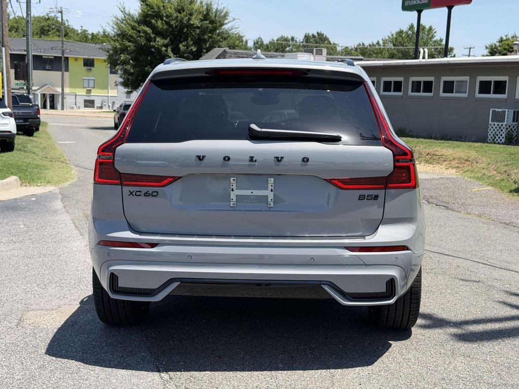 New 2026 Volvo XC60 B5 Ultra w/ Protection Package Premier AWD/4WD image 20