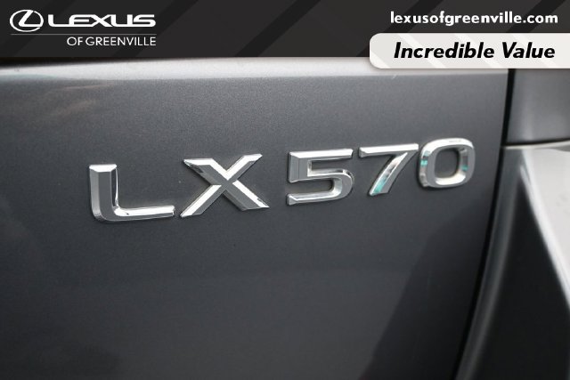 Used 2017 Lexus LX 570 4WD w/ Luxury Package image 11