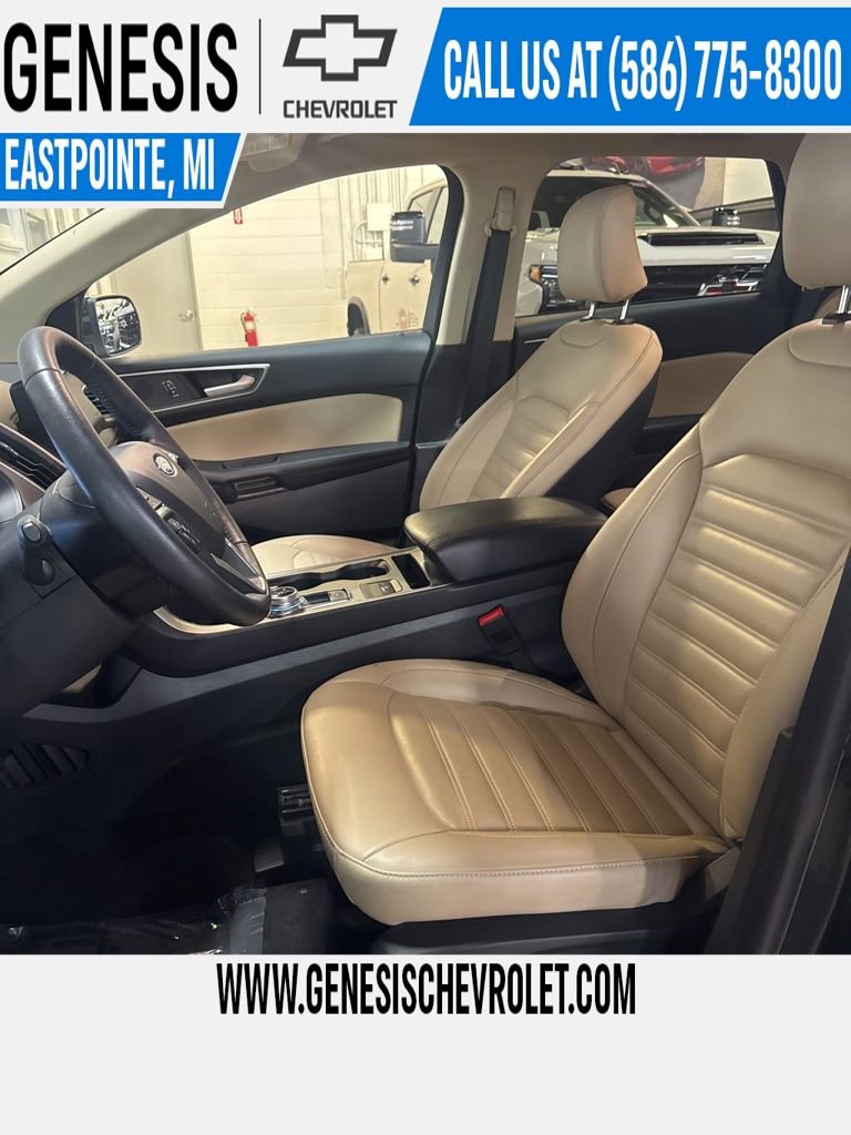 Used 2024 Ford Edge SEL w/ Convenience Package image 7