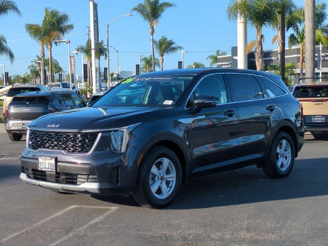 Certified 2026 Kia Sorento LX FWD image 7