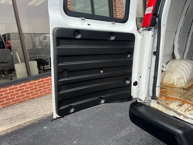 Used 2021 Chevrolet Express 2500 Extended image 20