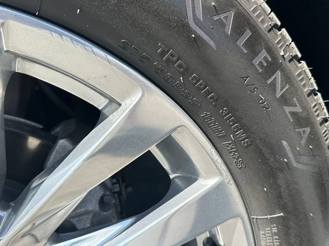 Certified 2021 Cadillac Escalade ESV Premium Luxury w/ Driver Assist Tech Package AWD/4WD image 15