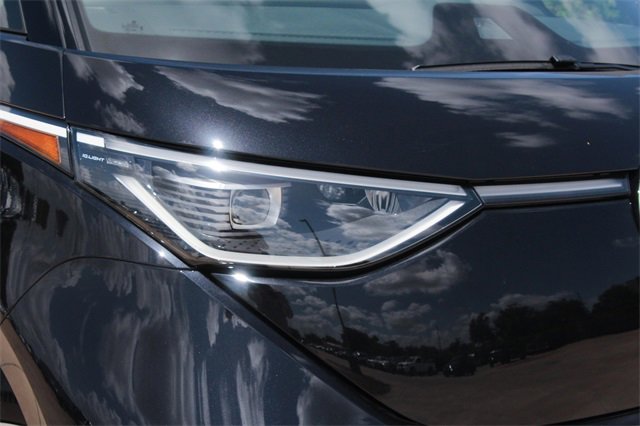 New 2025 Volkswagen ID. Buzz Pro S image 3