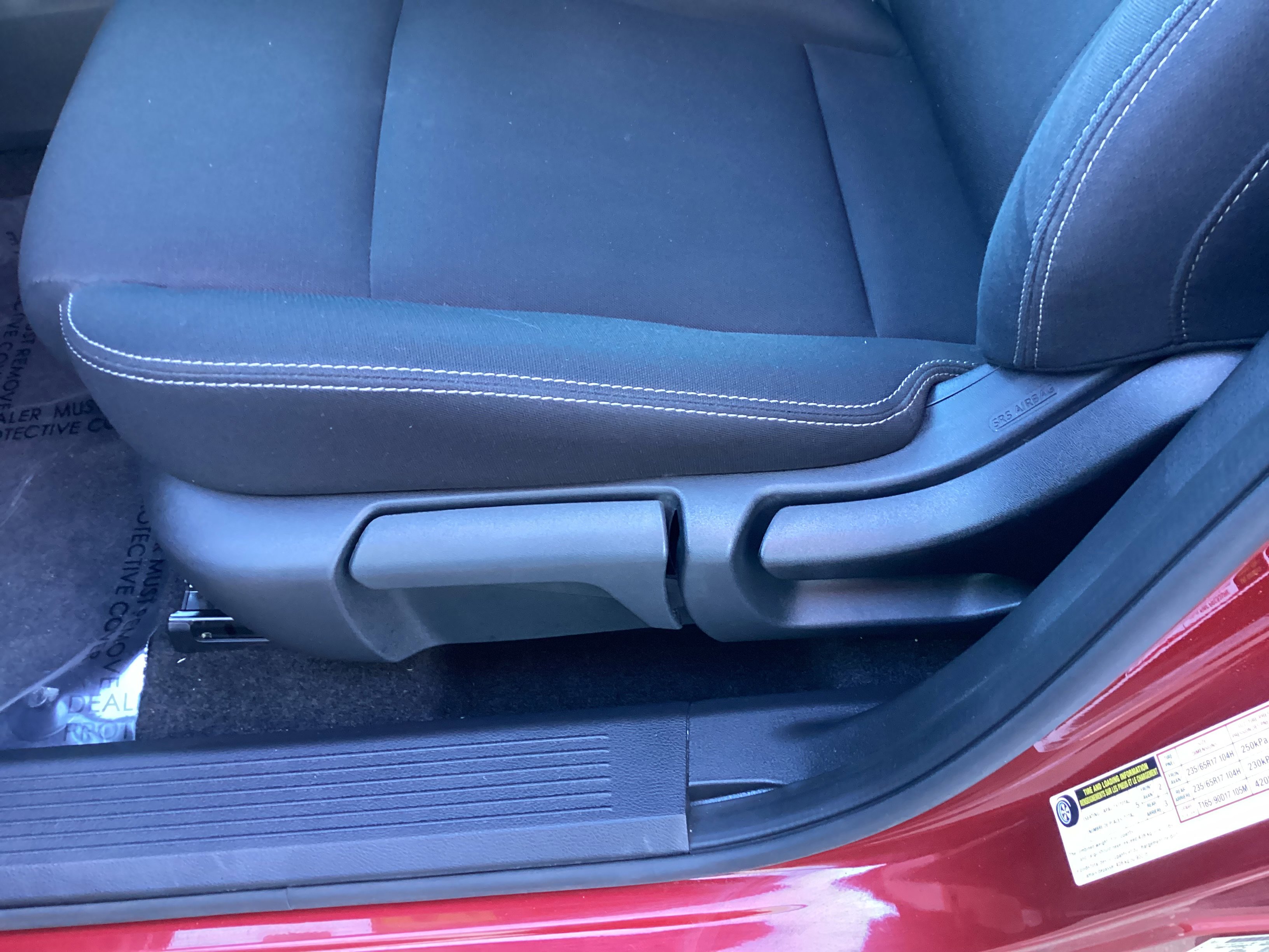 Used 2023 Nissan Rogue S image 25