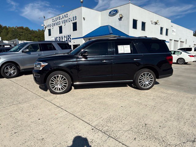 Used 2023 Ford Expedition Limited RWD image 15