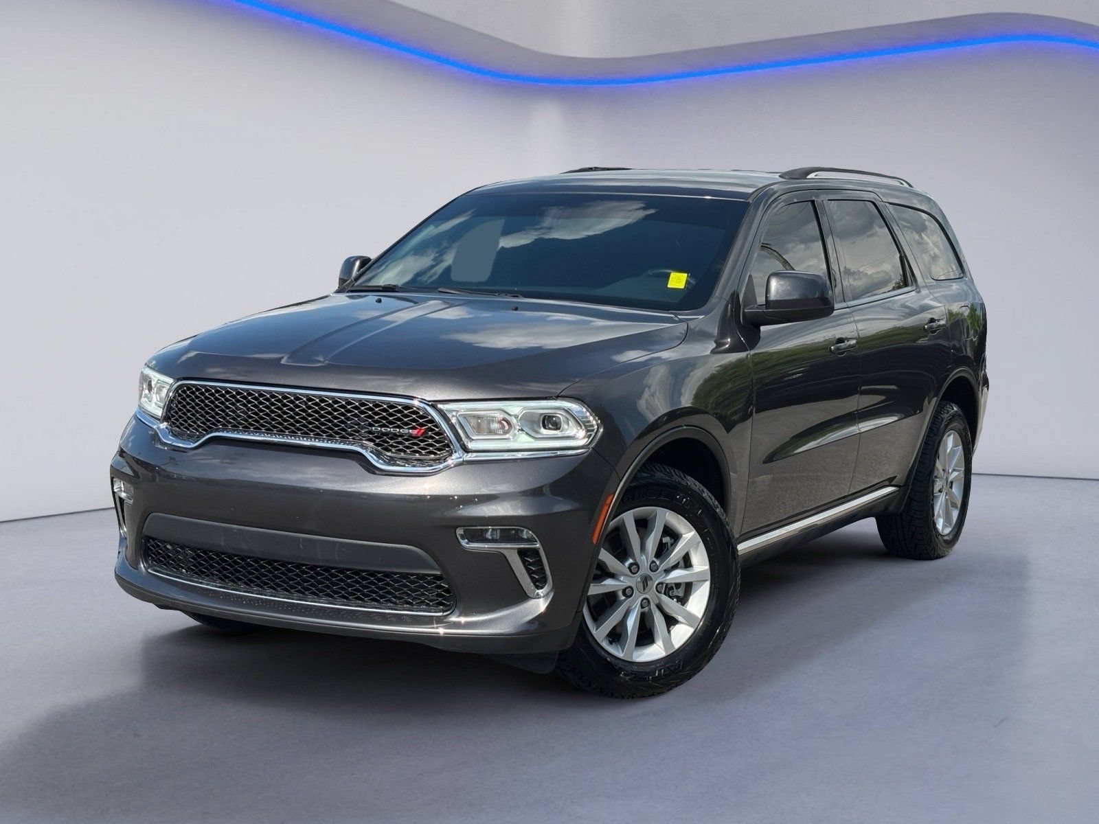 Used 2021 Dodge Durango SXT AWD/4WD image 2
