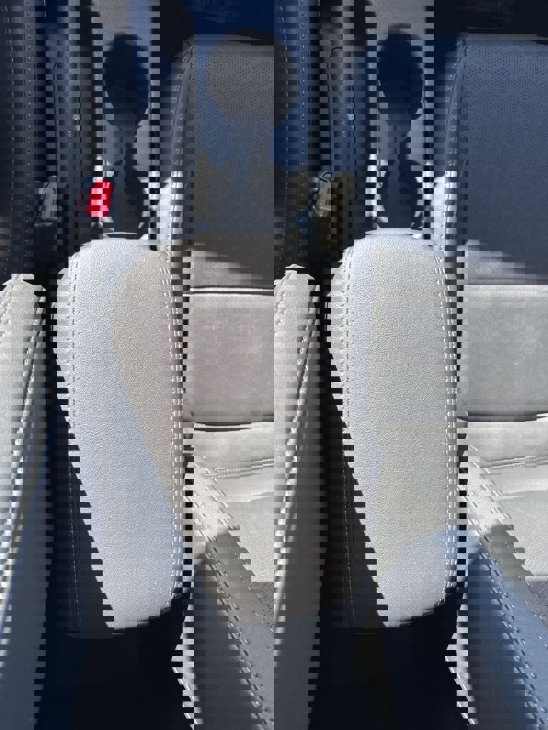 Used 2024 Kia Seltos EX image 17