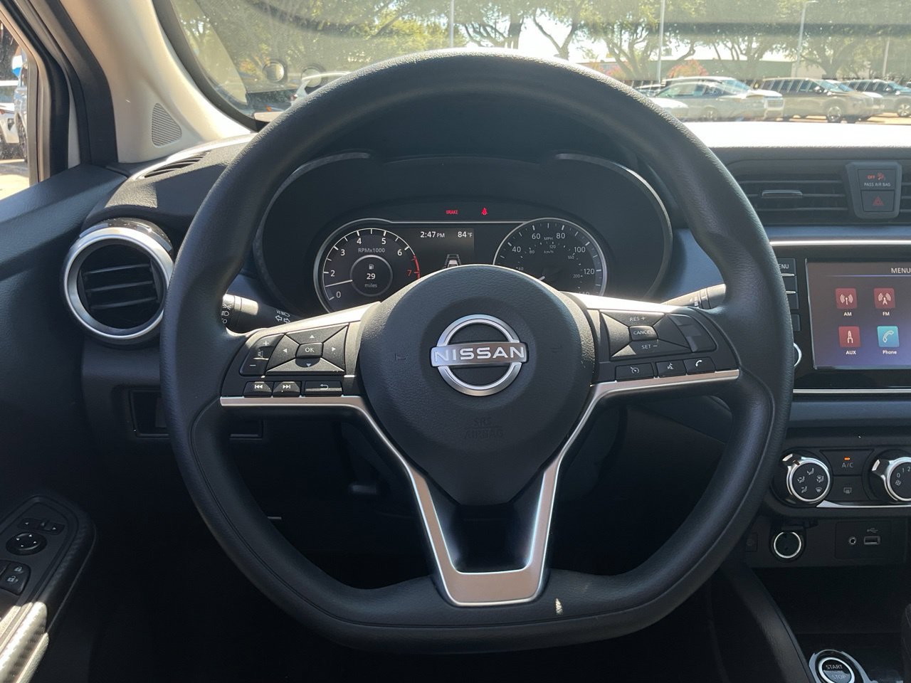Used 2025 Nissan Versa SV FWD image 27
