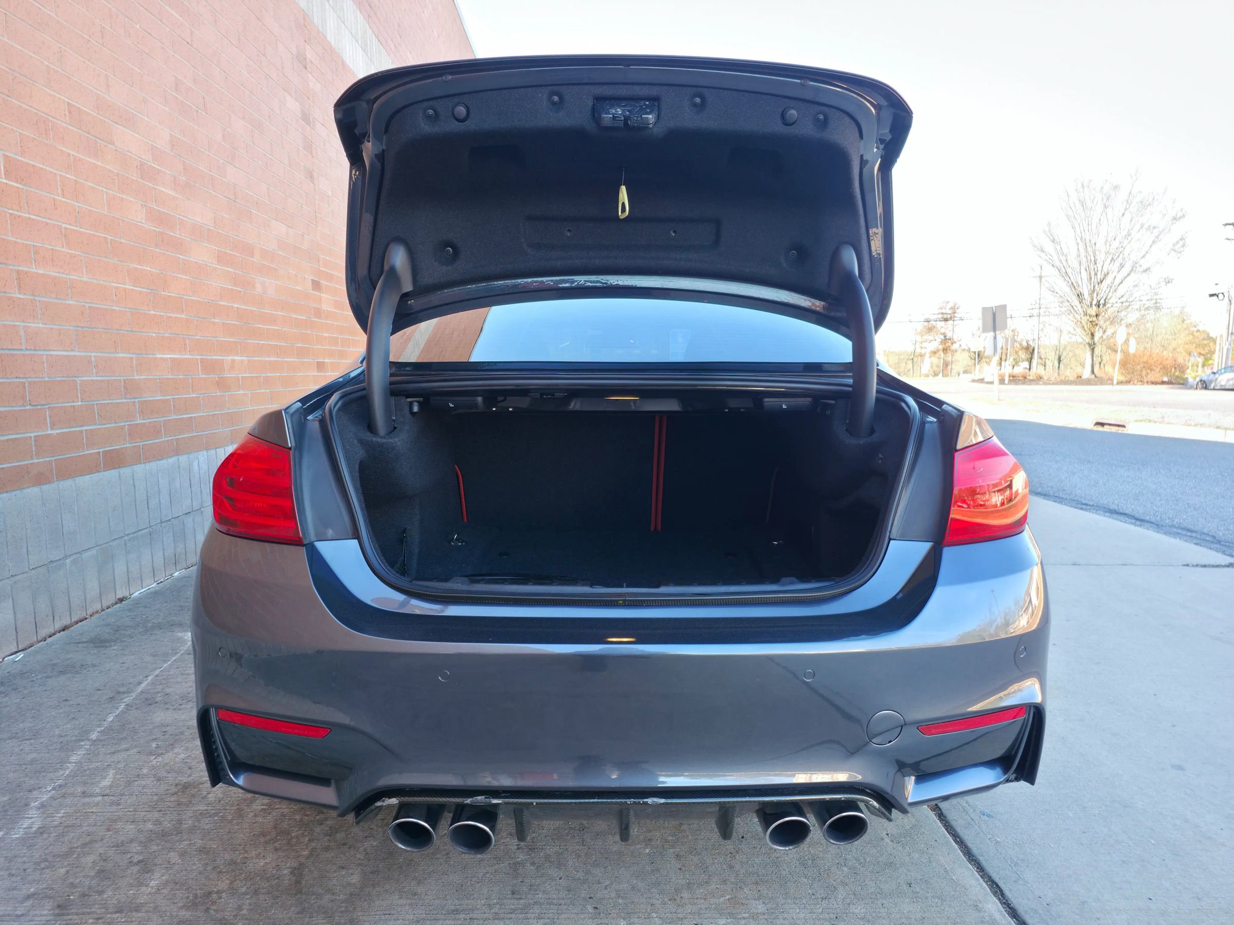 Used 2015 BMW M4 Coupe image 7
