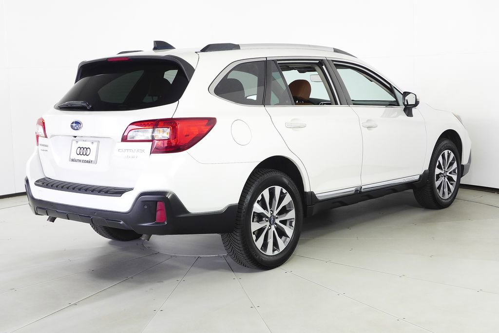 Used 2019 Subaru Outback 3.6R Touring w/ Popular Package #3A AWD/4WD image 7