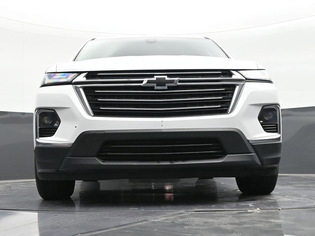 Used 2022 Chevrolet Traverse LT image 27
