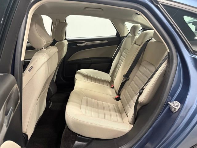 Used 2018 Ford Fusion S image 31
