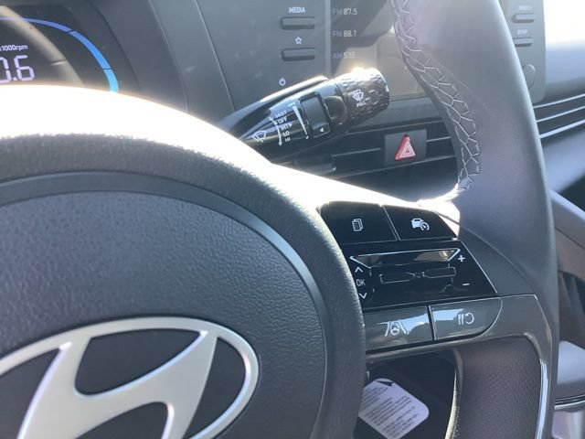 New 2026 Hyundai Elantra Sport FWD image 27