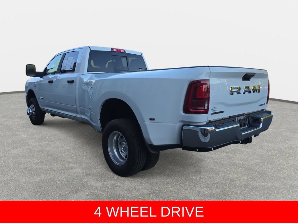 Used 2025 RAM 3500 Big Horn AWD/4WD image 7