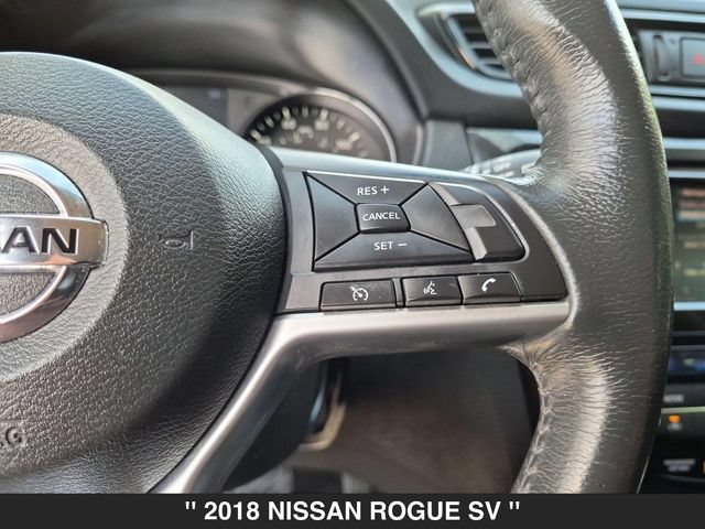 Used 2018 Nissan Rogue SV AWD/4WD image 18