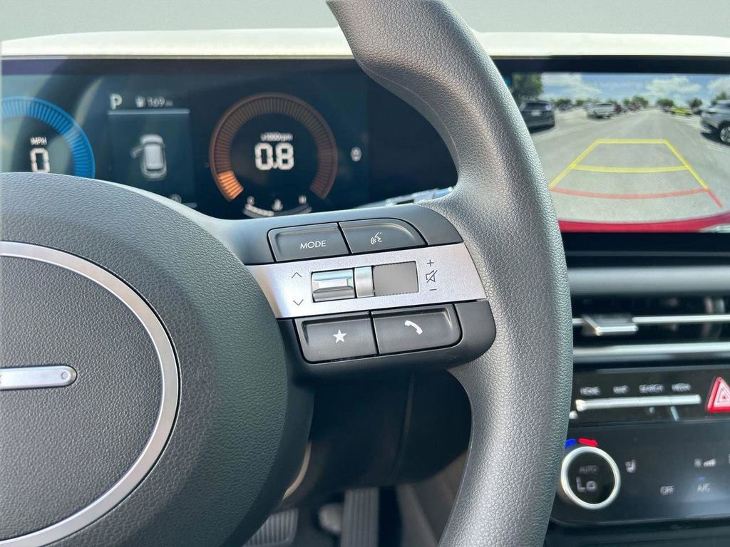 New 2026 Hyundai Tucson SEL image 32
