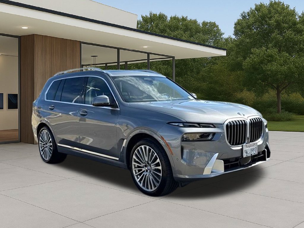 Used 2026 BMW X7 xDrive40i AWD/4WD image 6