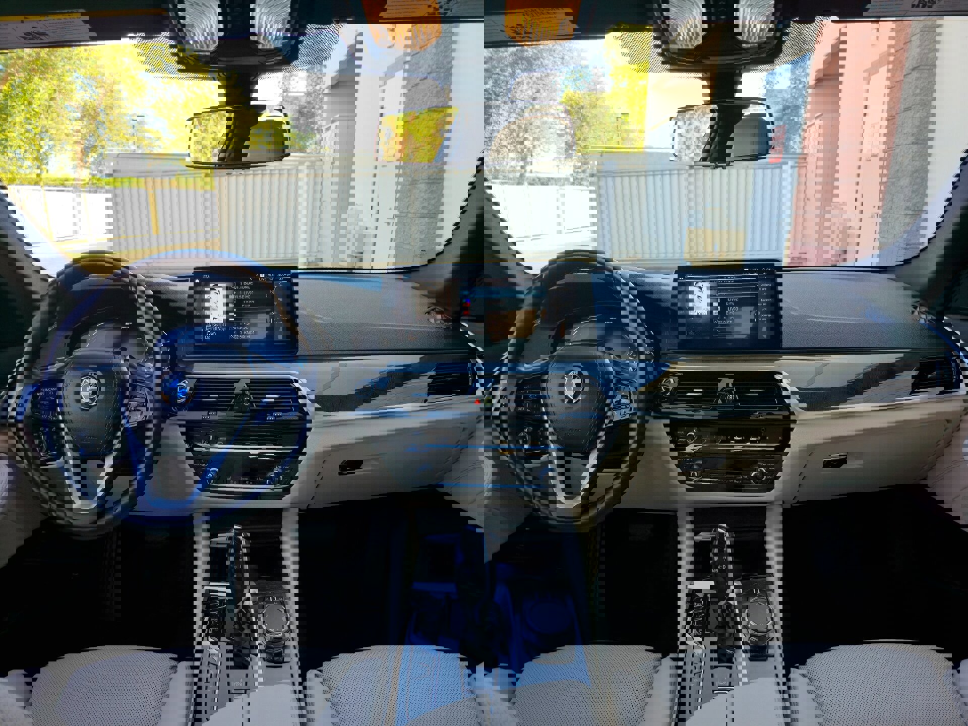 Used 2021 BMW 530e w/ Parking Assistance Package image 16