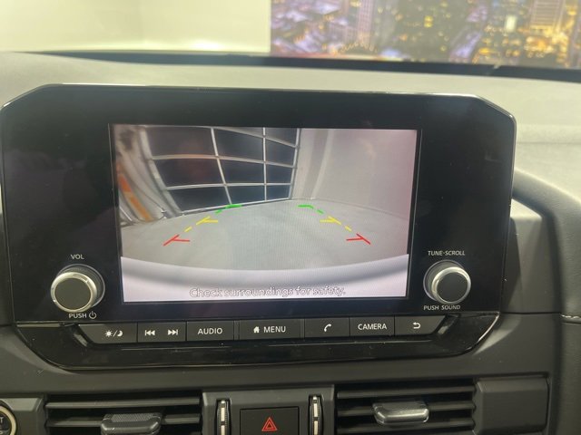 Used 2023 Nissan Pathfinder S image 14