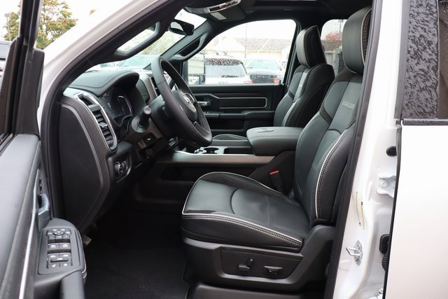 Used 2025 RAM 2500 Laramie image 12