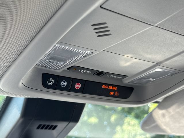 Used 2021 Chevrolet Equinox LT FWD image 26