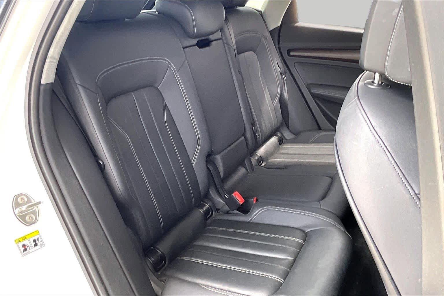 Used 2023 Audi Q5 2.0T Premium Plus w/ Premium Plus Package AWD/4WD image 20