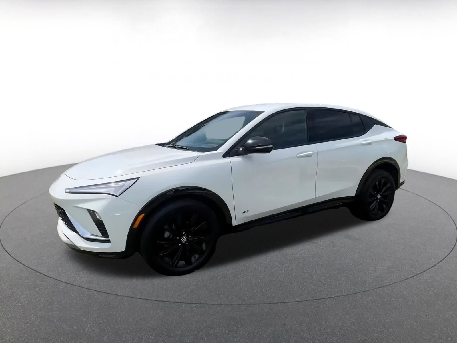 Used 2025 Buick Envista Sport Touring image 8