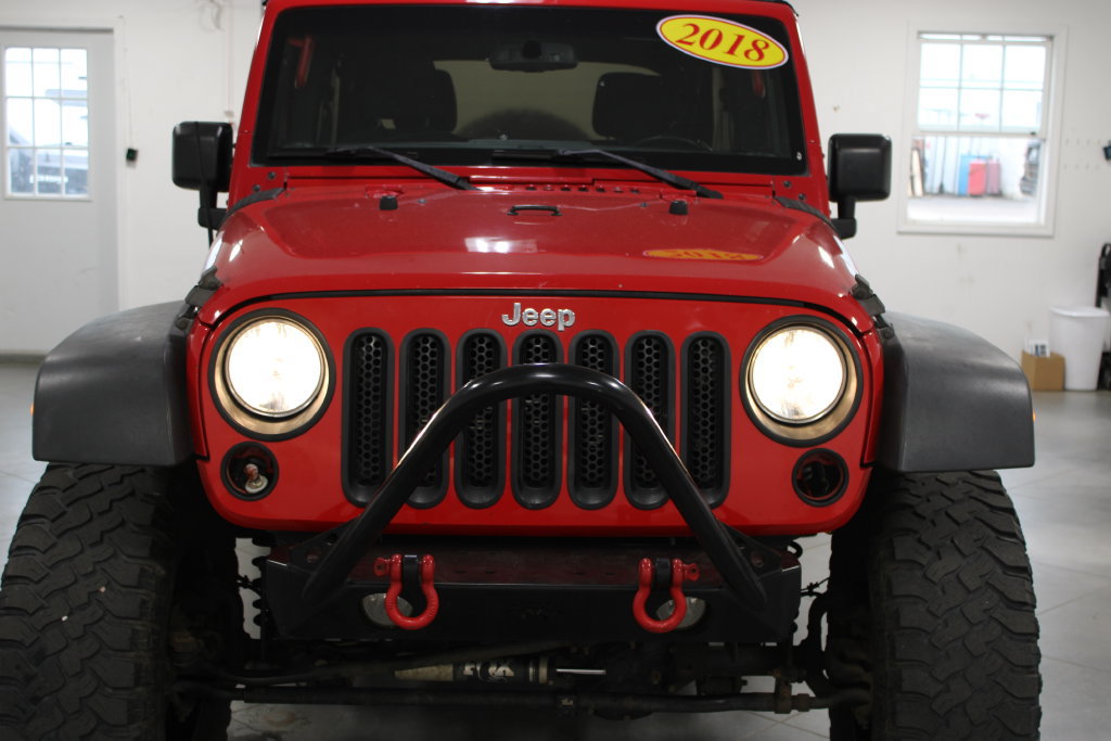 Used 2018 Jeep Wrangler Unlimited Sport S AWD/4WD image 45