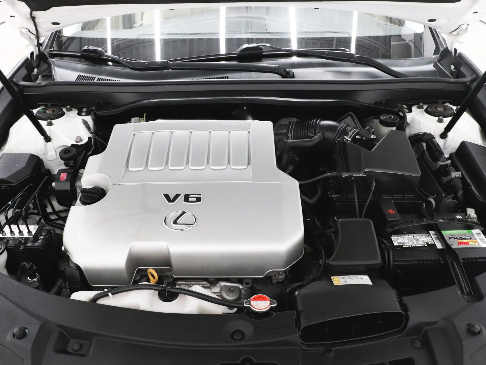 Used 2016 Lexus ES 350 w/ Luxury Package w/Wood Trim image 46