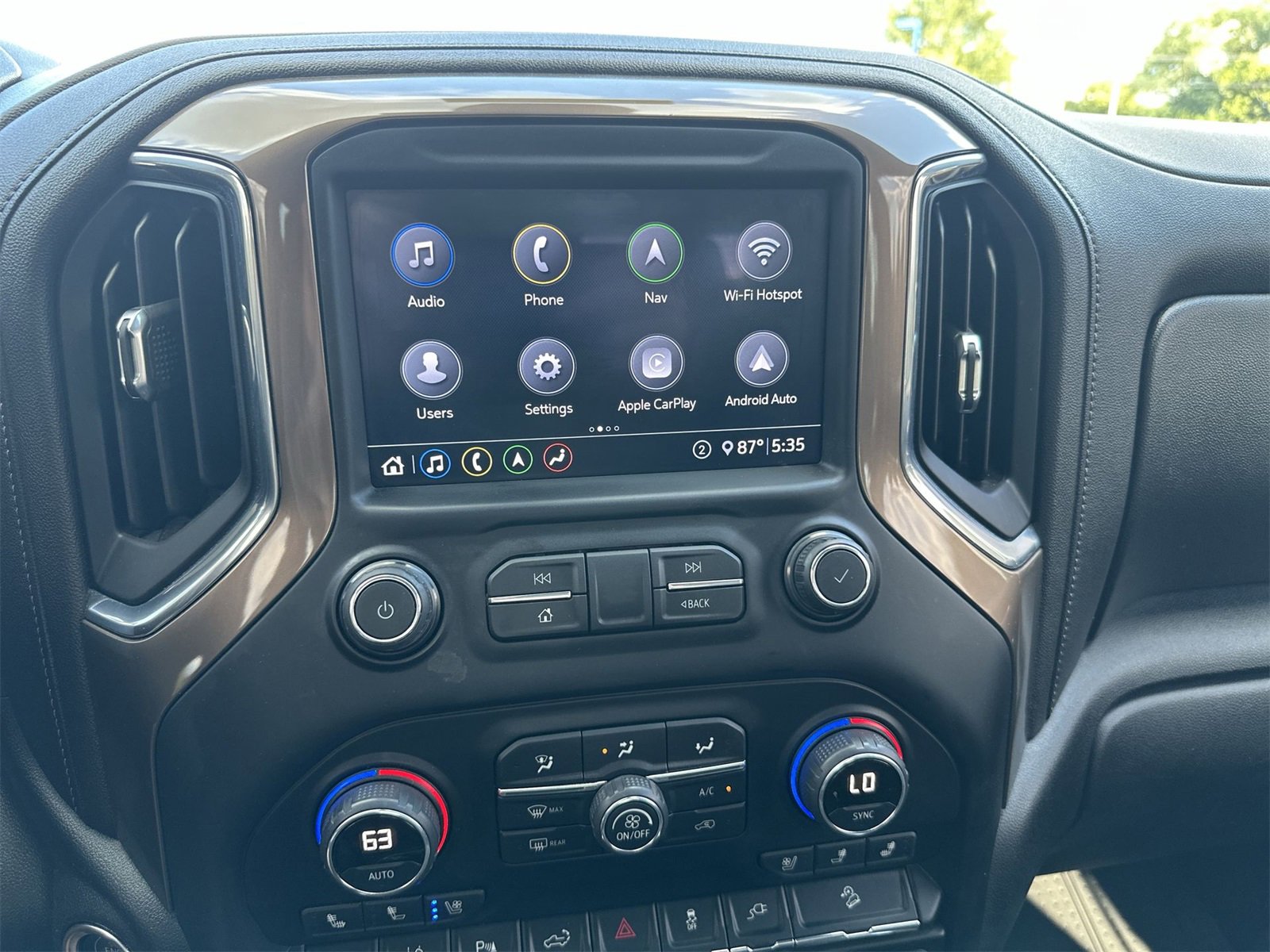 Used 2020 Chevrolet Silverado 2500 High Country w/ Z71 Off-Road Package image 13