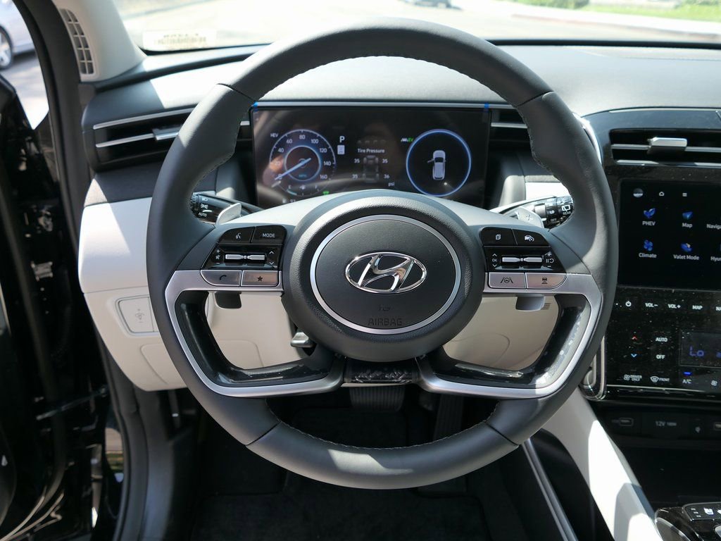 New 2024 Hyundai Tucson Limited image 17