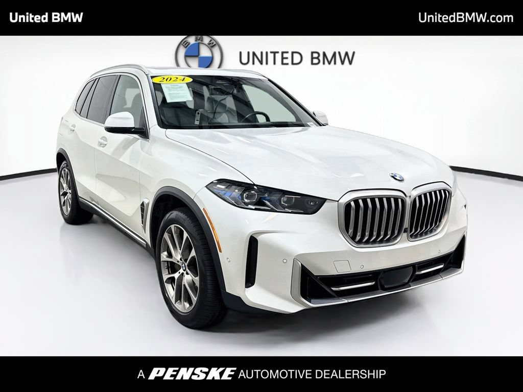 Certified 2024 BMW X5 sDrive40i w/ Premium Package RWD image 3