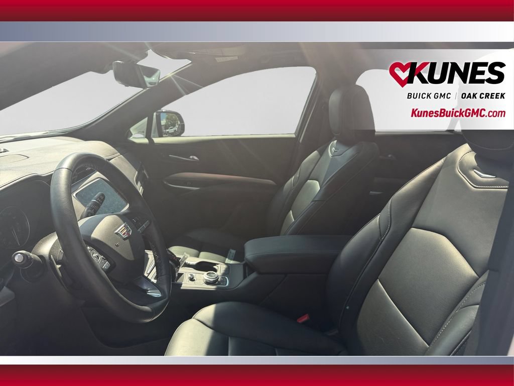 Used 2023 Cadillac XT4 Premium Luxury w/ Enhanced Visibility Package AWD/4WD image 22