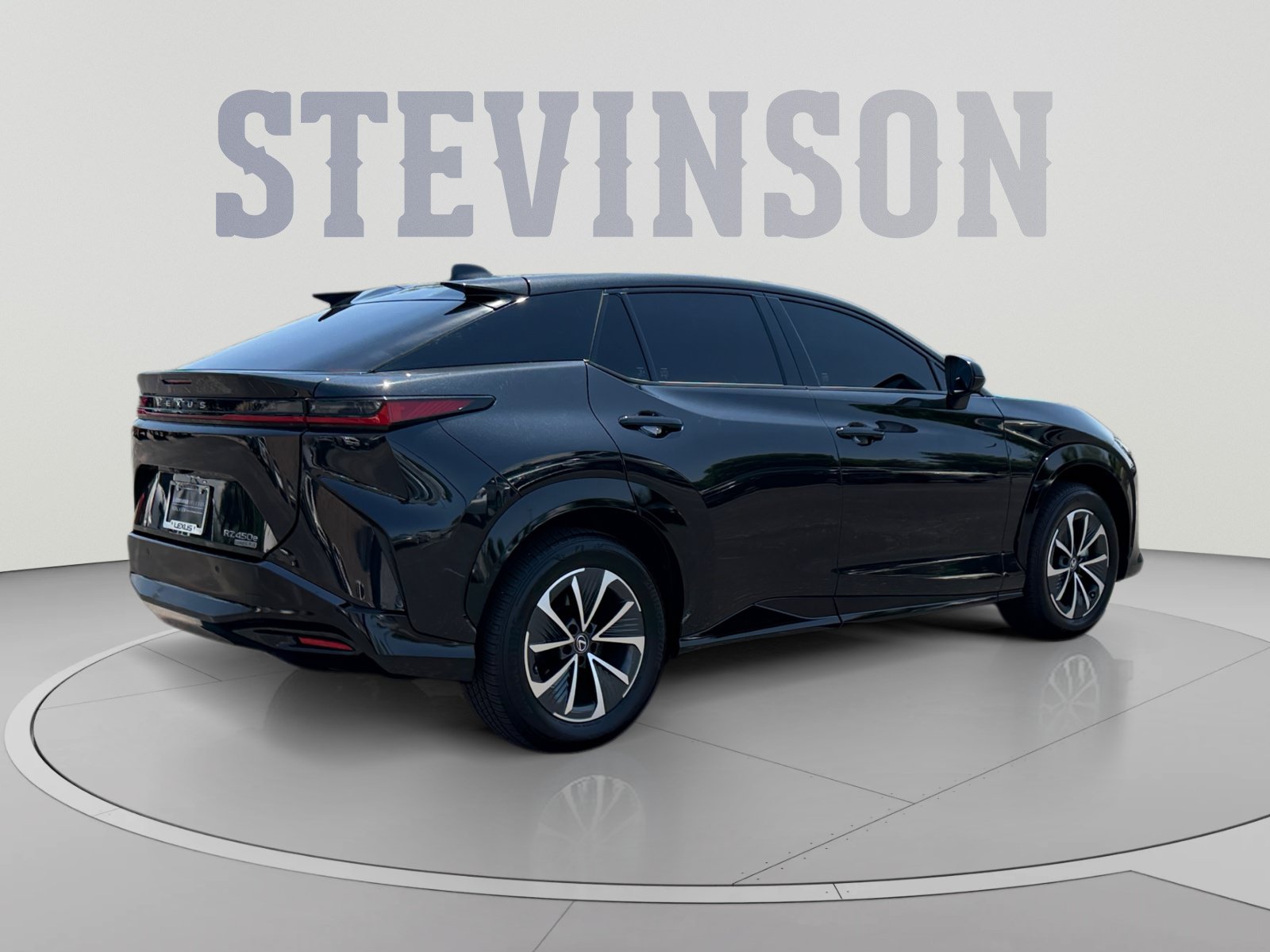 Used 2024 Lexus RZ 450e Premium w/ Technology Package AWD/4WD image 5